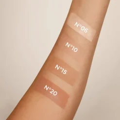 Hot All In One Cream Foundation Antiojeras Y Corrector|Base De Maquillaje